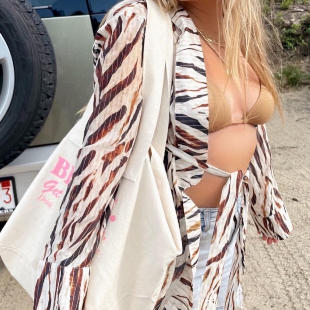 Tell Your Friends zebra kimono xs